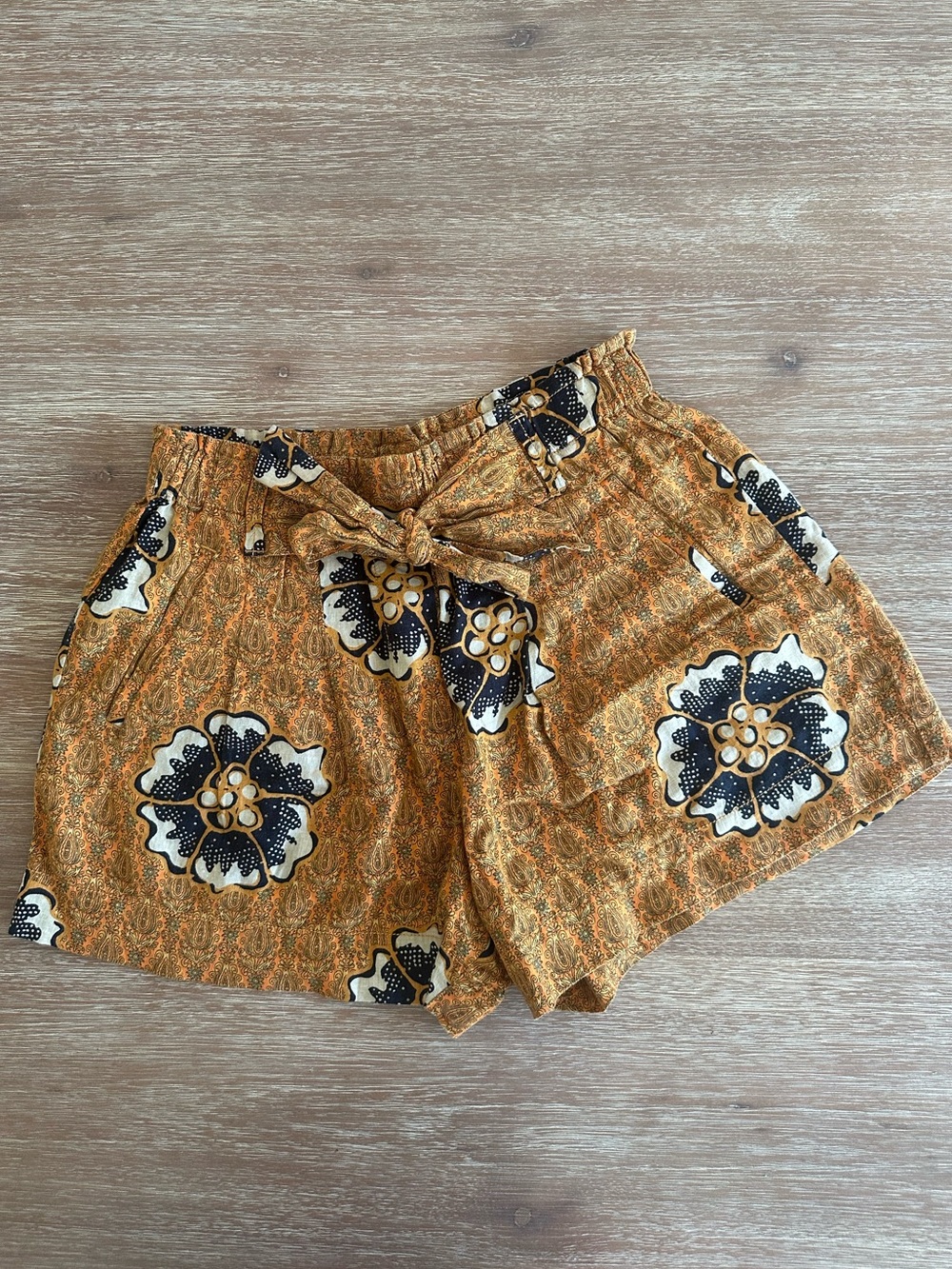Anthropologie Women's Floral Tie-Waist Shorts - Mustard Yellow